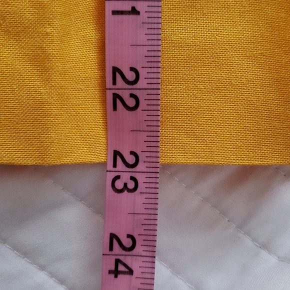 Neiman Marcus Vintage Yellow Pleated Skirt 10 - Picture 8 of 8